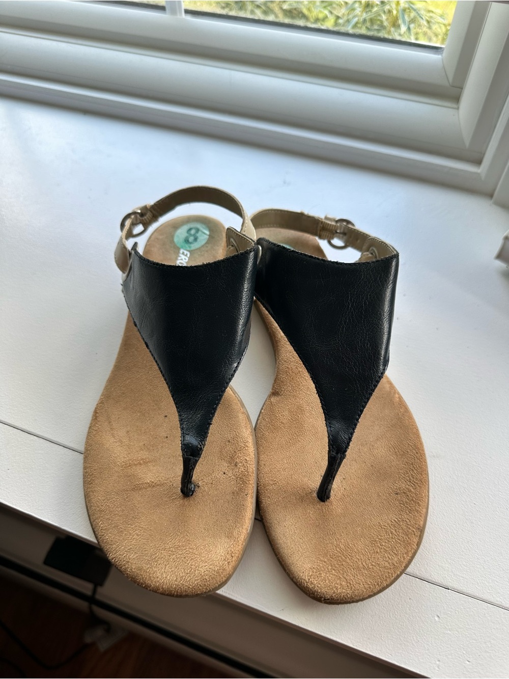 Women’s navy blue Leather Thong Sandals with Tan comfortable Footbed